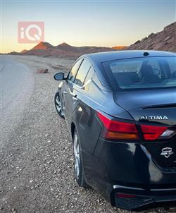 نيسان ألتيما